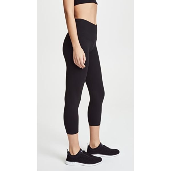 Core High Waisted Capri Leggings